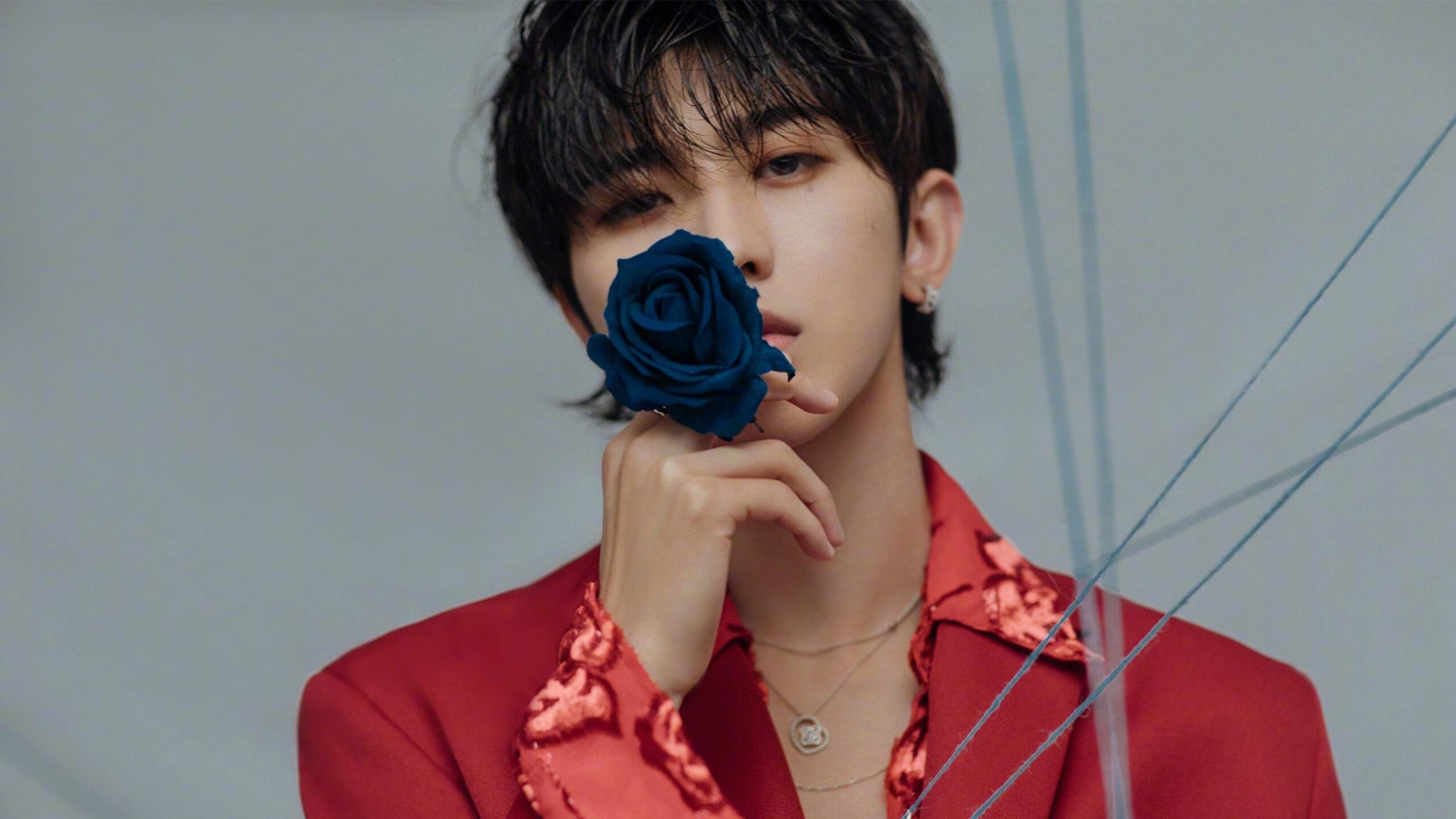 爱游戏中国官方登录入口网站-国足英勇喜获胜，晋级国际比赛半决赛，国足半场数据